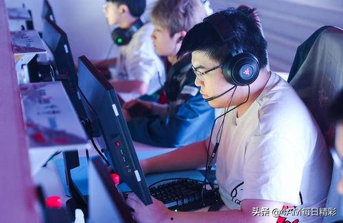 战队队长吃瓜悦悦,揭秘电竞圈幕后趣闻